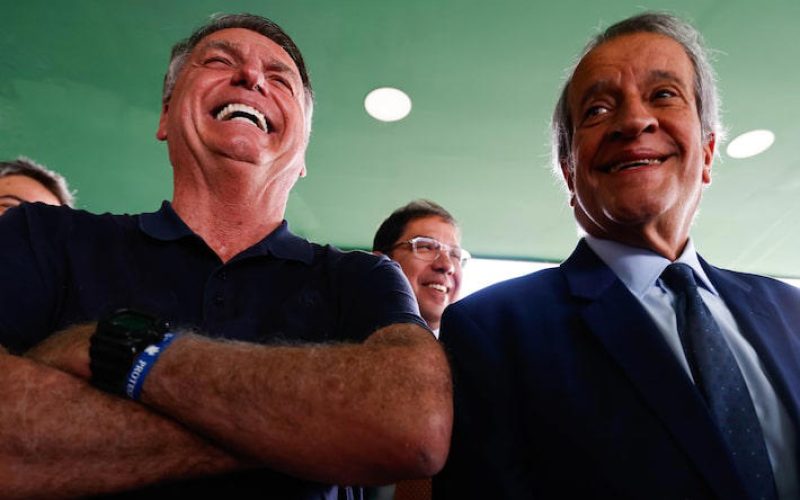 Pressionado por bolsonaristas, Valdemar recua de fala sobre golpe: ‘Eu errei’