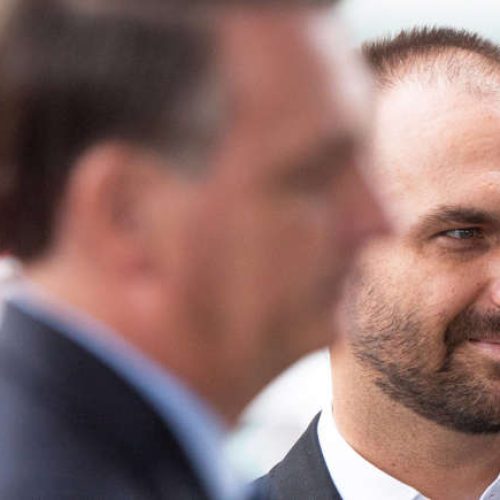Eduardo Bolsonaro: “Com meu pai fora, eu sou o candidato à Presidência”