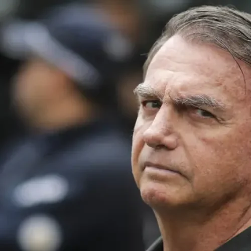 Bolsonaro acredita que será mandado para a Papuda, diz site
