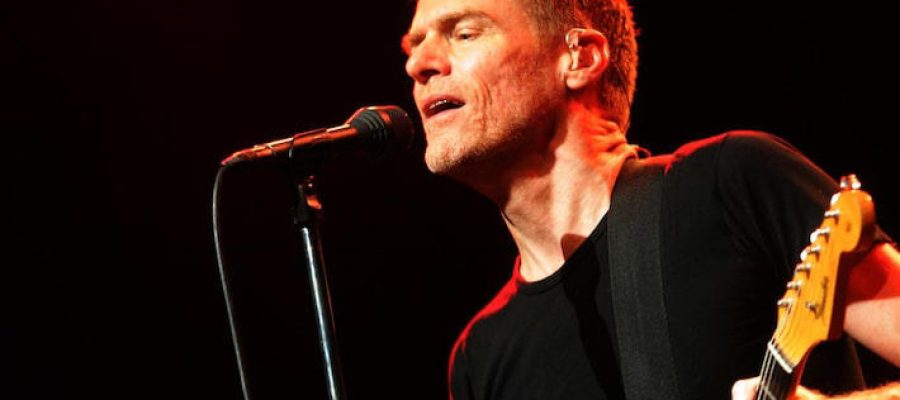 Bryan Adams anuncia quatro shows pelo Brasil