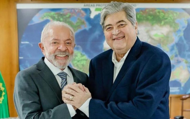 Datena aceita convite de Lula e participa de projeto semanal