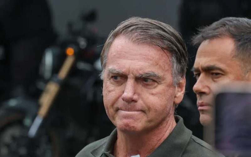 Fux assume ação que pode soltar Bolsonaro