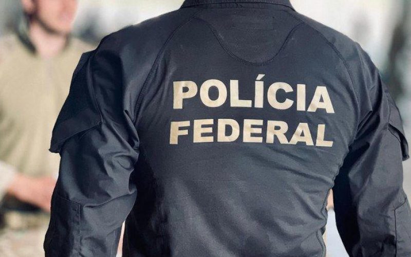 PF fecha cerco a políticos de Goiás que investiram em fundos do Master