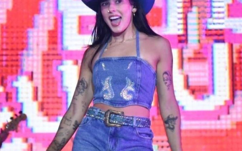 Ana Castela encanta a web ao se divertir com Leonardo: A nora perfeita