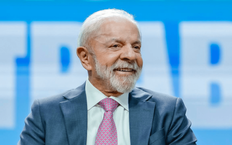 Lula pede “boa vontade” de governadores para reduzir ICMS de combustíveis