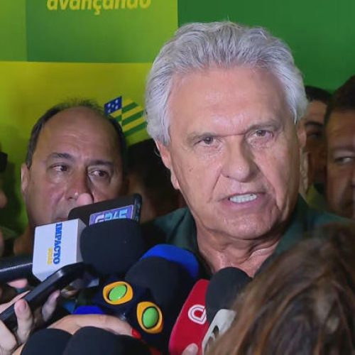 Em anúncio do PSD, Caiado ironiza Lula e culpa os cachorros pelos juros