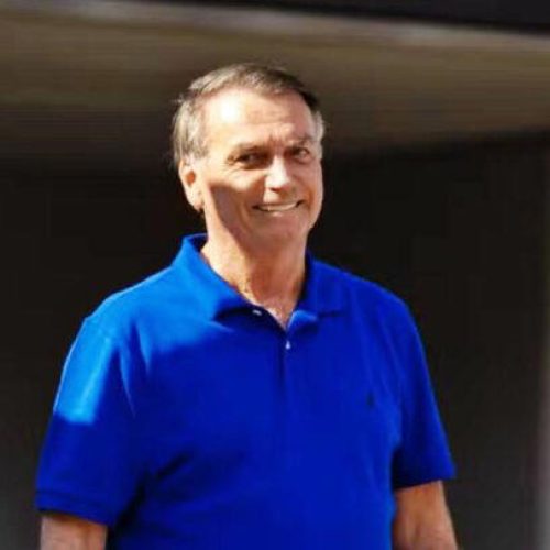 Brasileiros querem que Jair Bolsonaro volte para presídio, diz Datafolha