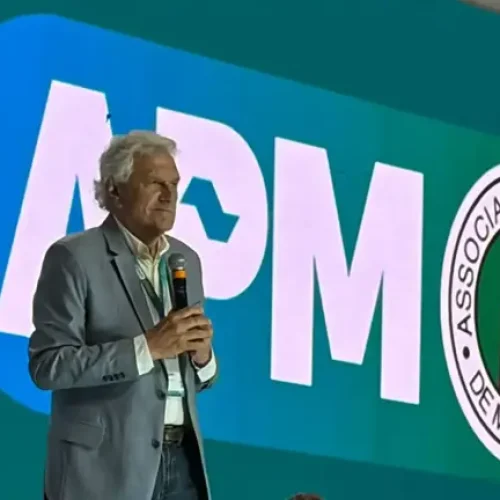 Caiado minimiza conflito no PSD com apoio de Tarcísio a Flávio Bolsonaro em SP