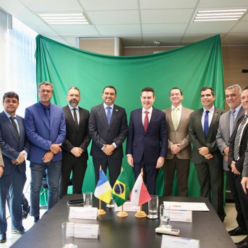  Amélio Cayres cumpre agenda em Brasília com ministros