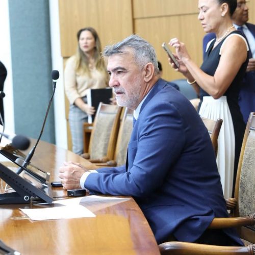 Deputado Amélio Cayres pede implantação de Colégio Militar em Xambioá