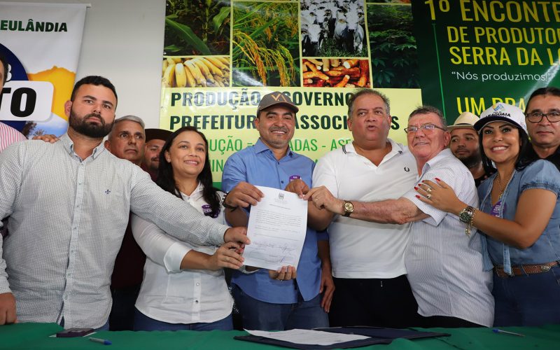 Governador Wanderlei Barbosa participa da assinatura de Ordens de Serviço para construção de pontes na zona rural de Miracema