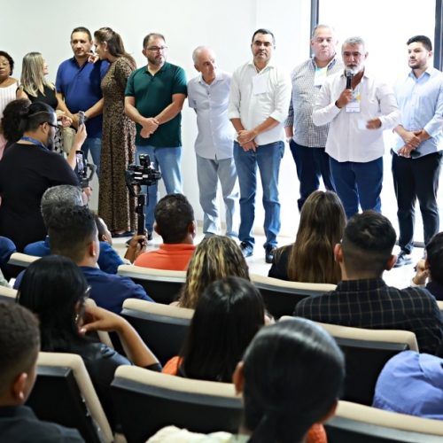 Wanderlei, Gomes e Cayres destacam papel do vereador durante Caravana do Legislativo em Dianópolis