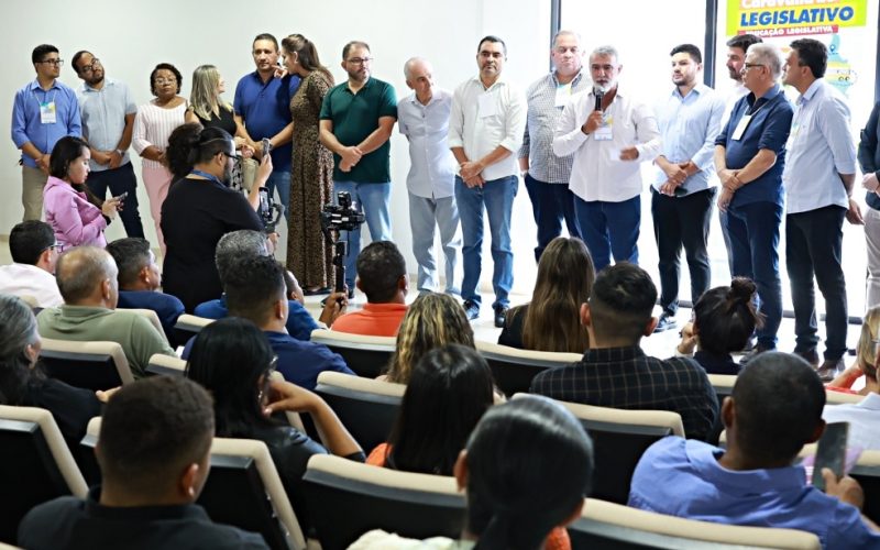 Wanderlei, Gomes e Cayres destacam papel do vereador durante Caravana do Legislativo em Dianópolis