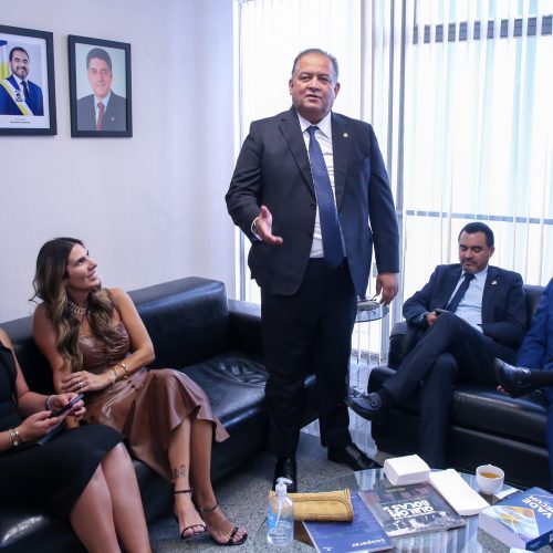 Autoridades tocantinenses exaltam Eduardo Gomes ao ser escolhido 1º Vice-Presidente do Senado Federal