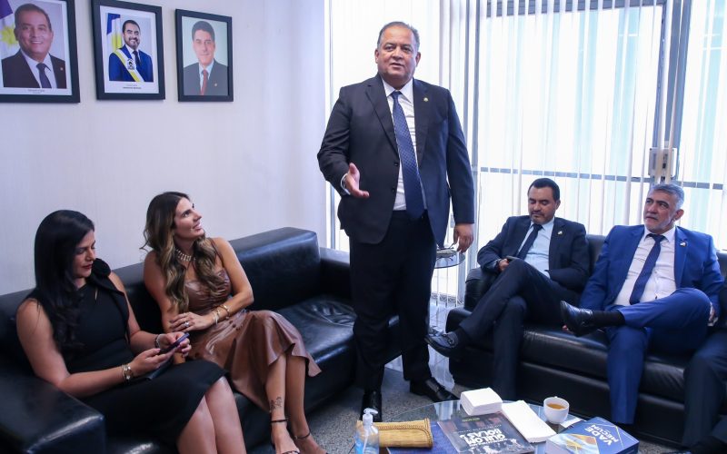 Autoridades tocantinenses exaltam Eduardo Gomes ao ser escolhido 1º Vice-Presidente do Senado Federal