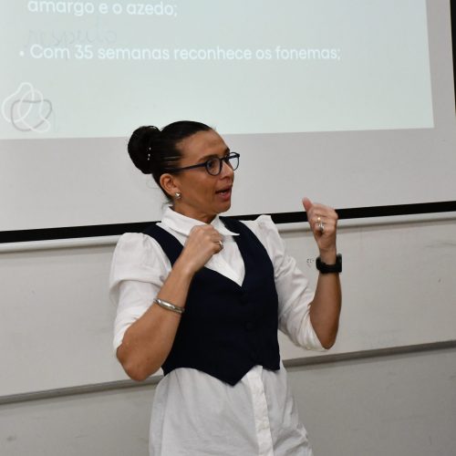Hospital e Maternidade Dona Regina realiza curso sobre Atualização Psíquica do Bebê