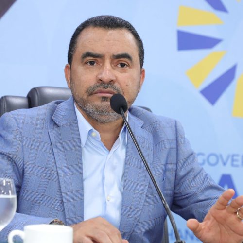 Governador Wanderlei Barbosa reúne equipe de governo para definir ações e diretrizes