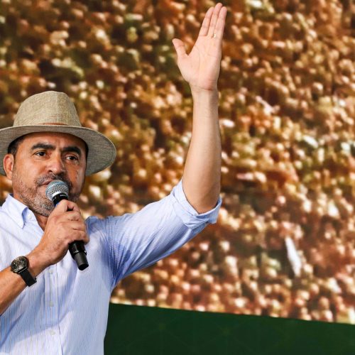 Em Porto Nacional, o governador Wanderlei Barbosa destaca força produtiva do Tocantins