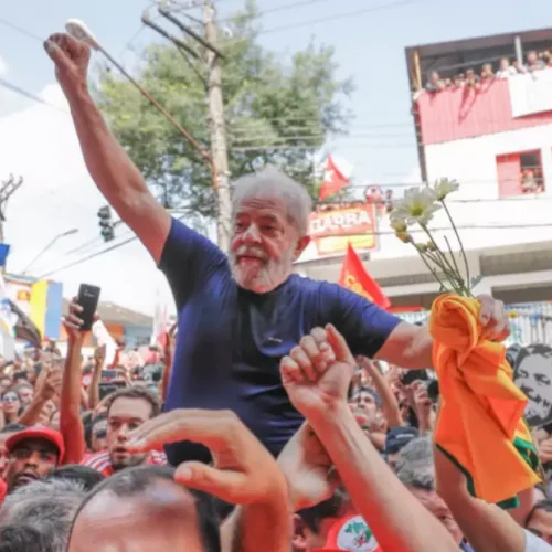 PT dá prioridade a reeleição de Lula, maior bancada na Câmara dos Deputados e novos senadores no Nordeste