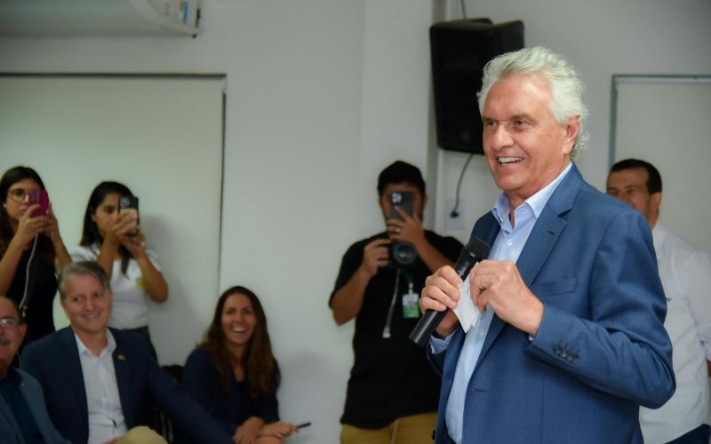 Governador Ronaldo Caiado visita expansão de indústria localizada em Anápolis