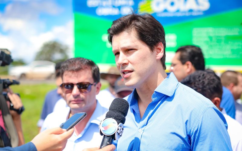 Com investimentos de R$ 93 milhões, Daniel Vilela vistoria obras viárias na Grande Goiânia