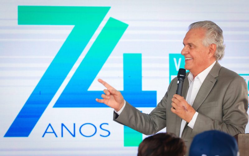 Caiado renova convênio do Governo de Goiás com Vila São Cottolengo