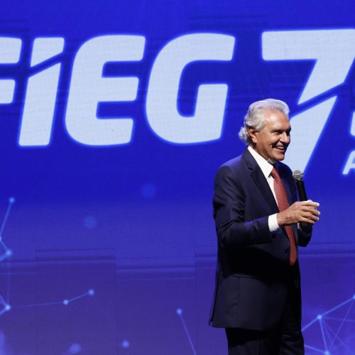 Caiado prestigia posse de André Rocha como presidente da Fieg