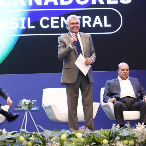 Caiado anuncia criação de infraestrutura tecnológica integrada entre estados para avançar em inteligência artificial