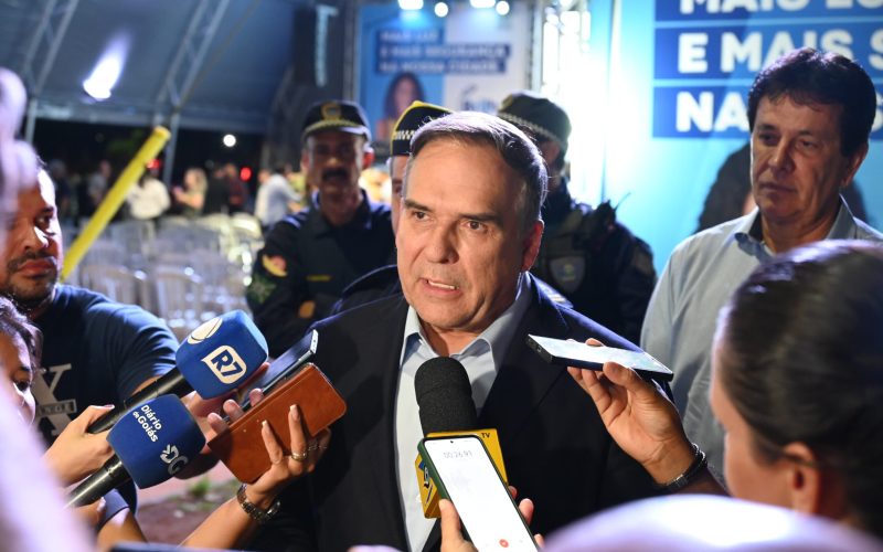 Sandro Mabel (foto) entrega nova iluminação pública em  Goiânia