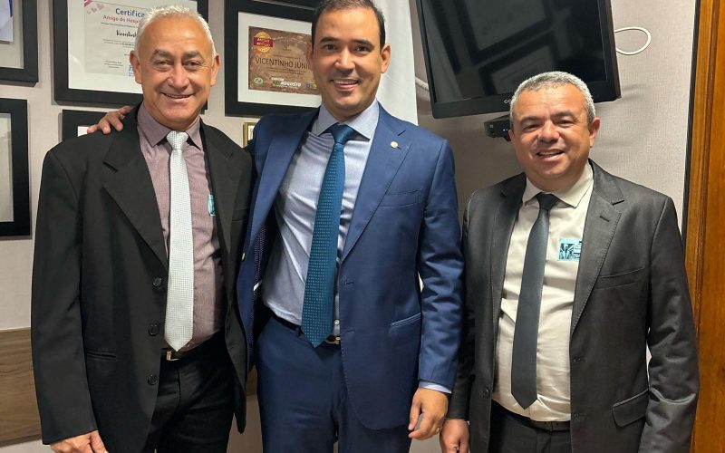 Deputado Vicentinho Júnior (foto) garante  recursos para reconstrução da rodoviária de Porto Nacional