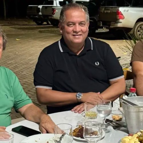 Jantar sela velhas amizades e fortalece caminho de Amélio Cayres rumo a 2026