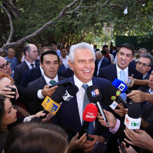 Caiado participa da posse das novas diretorias da FGM e AGM e destaca união das entidades municipalistas 