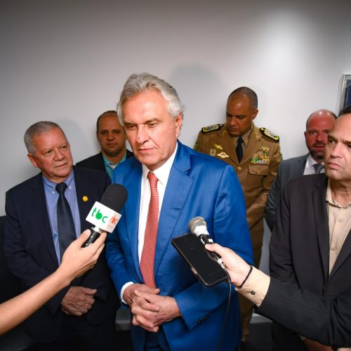 Em Brasília, Caiado é homenageado por entidades nacionais de segurança pública