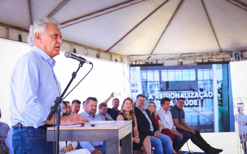 Caiado amplia tratamento renal com nova terapia domiciliar na Policlínica de Posse