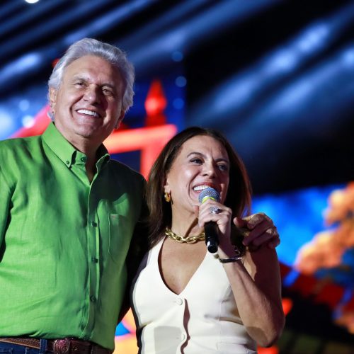 Caiado e Gracinha lideram os festejos do 2º dia do Arraiá do Bem