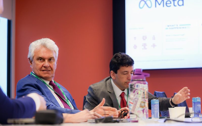 Caiado destaca protagonismo de Goiás em inovação e tecnologia durante encontro com vice-presidente de políticas públicas da Meta