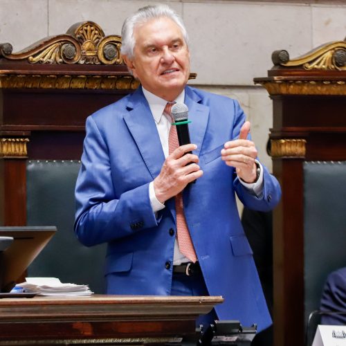 Caiado reforça defesa à responsabilidade fiscal em evento no Rio de Janeiro