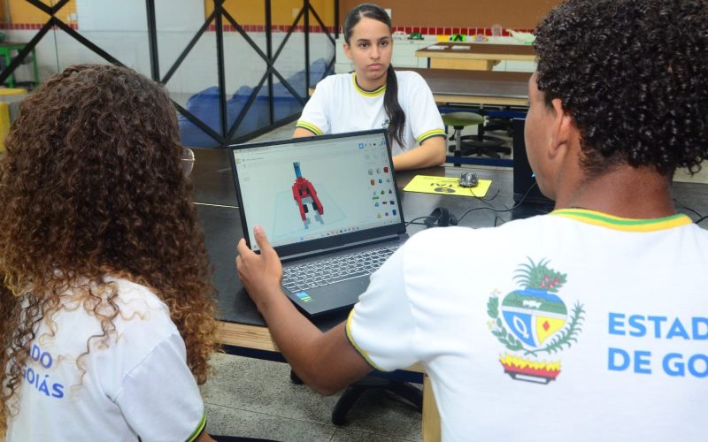 Goiás Social investe R$ 14 milhões em Bolsas Profissionalizantes para estudantes das Escolas do Futuro