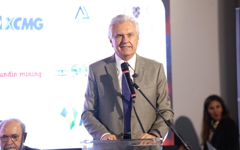 Caiado destaca potencial econômico da mineração em Goiás