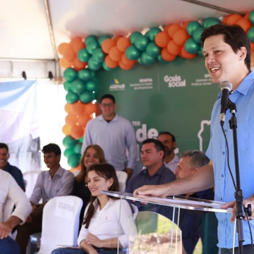 Daniel Vilela entrega 25 moradias a custo zero em Adelândia