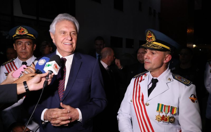 Caiado anuncia promoção de 650 profissionais na celebração pelo Dia Nacional dos Bombeiros