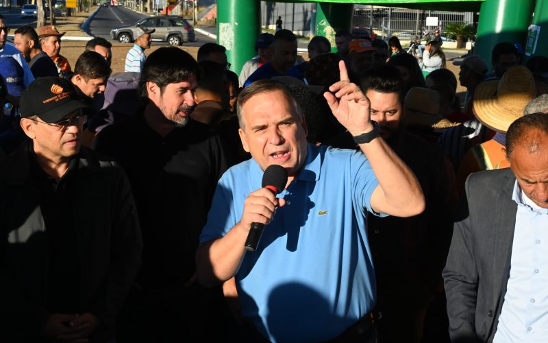 Sandro Mabel reforça zeladoria de Goiânia em mutirões que atendem todas as regiões