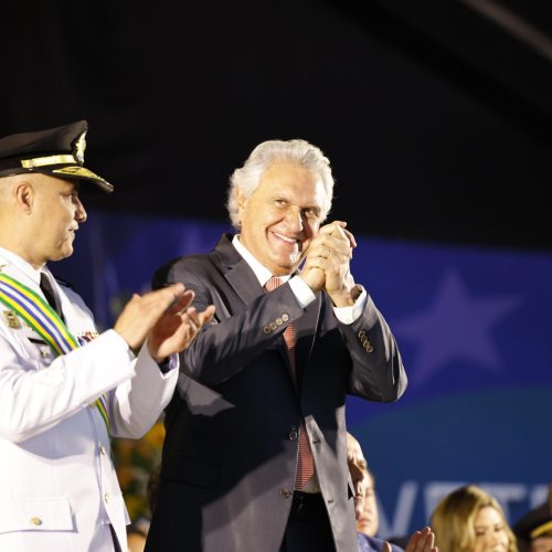 Caiado exalta PM de Goiás como a melhor do Brasil em evento de aniversário da corporação