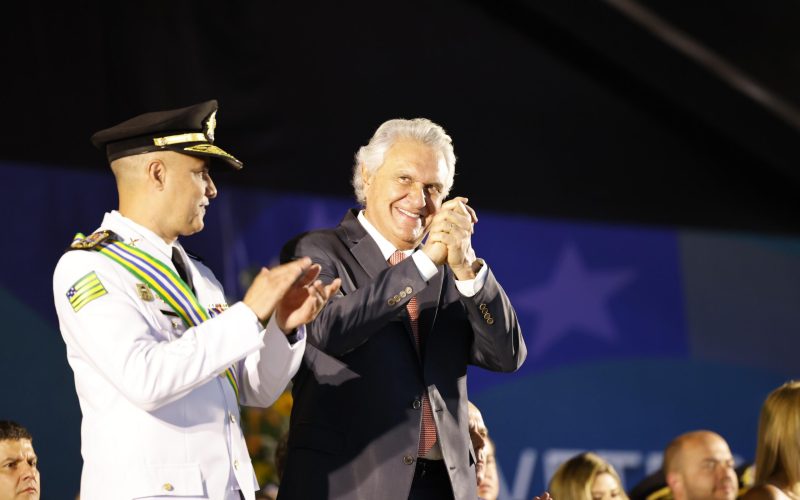 Caiado exalta PM de Goiás como a melhor do Brasil em evento de aniversário da corporação