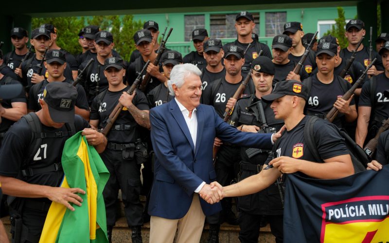 Caiado recebe nova turma da Rotam e reitera postura de combate à criminalidade