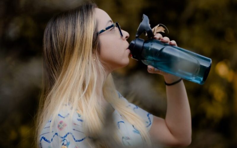 Tempo seco exige cuidados essenciais com a pele