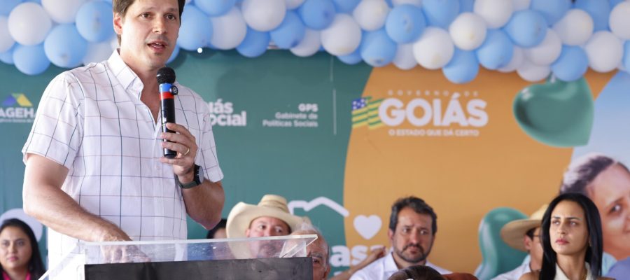 Daniel Vilela entrega 60 casas a custo zero no Norte de Goiás