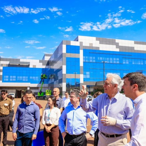 Caiado vistoria obras na capital e confirma a inauguração do Cora em 25 de setembro