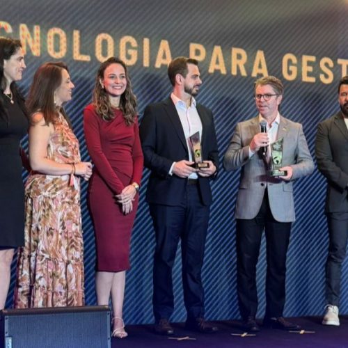 Governo de Goiás conquista prêmio nacional por excelência da saúde