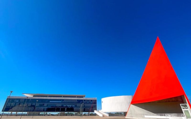 Governo de Goiás apresenta destinos turísticos em feira internacional a convite da Embratur